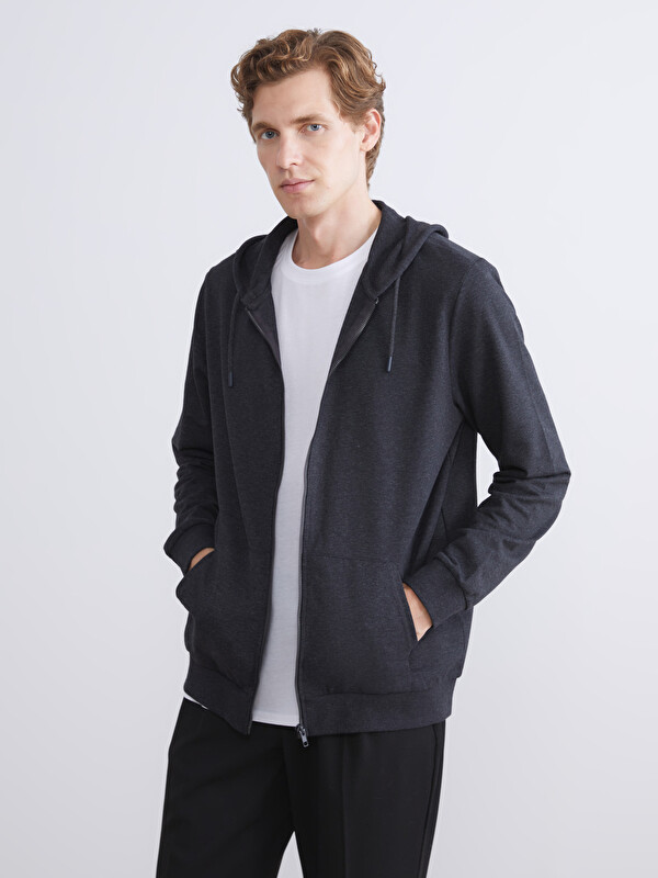 LCW ECO Kapüşonlu Uzun Kollu Erkek Fermuarlı Sweatshirt