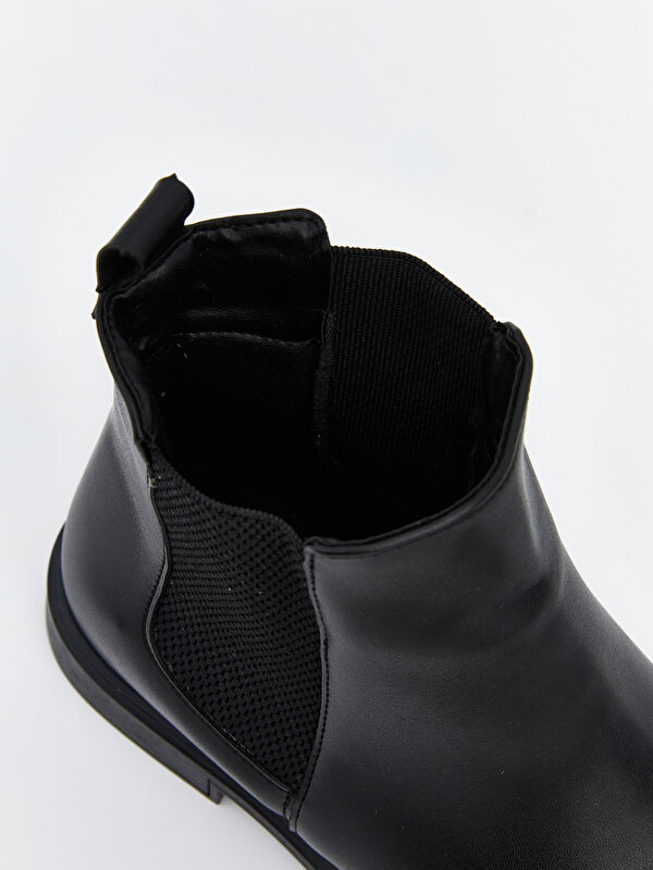 Deri Görünümlü Kadın Bot - Görsel 7