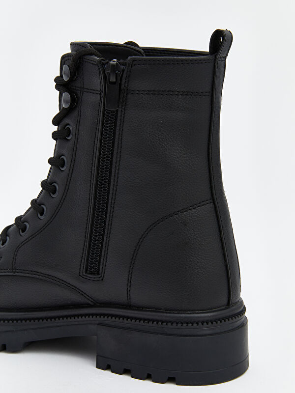 Deri Görünümlü Kadın Bot - Görsel 7