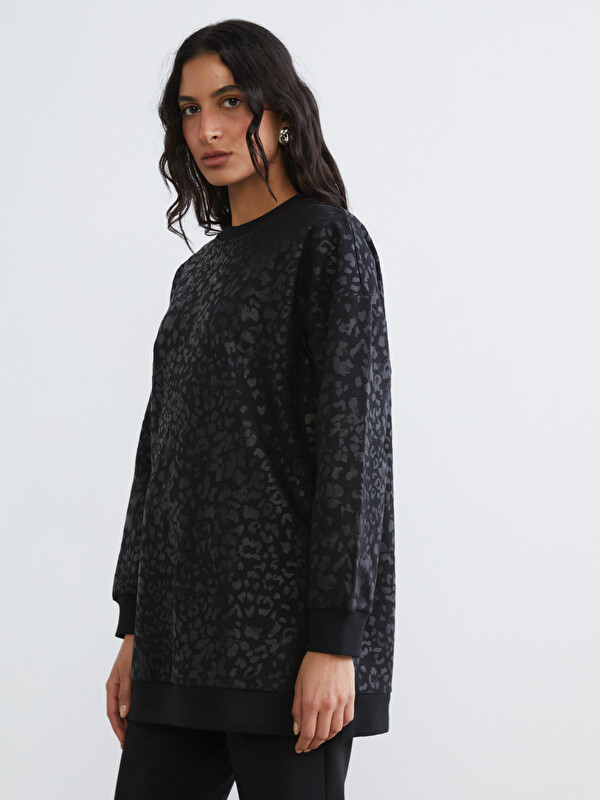 LCW Modest Leopar Desenli Oversize Kadın Sweatshirt Tunik