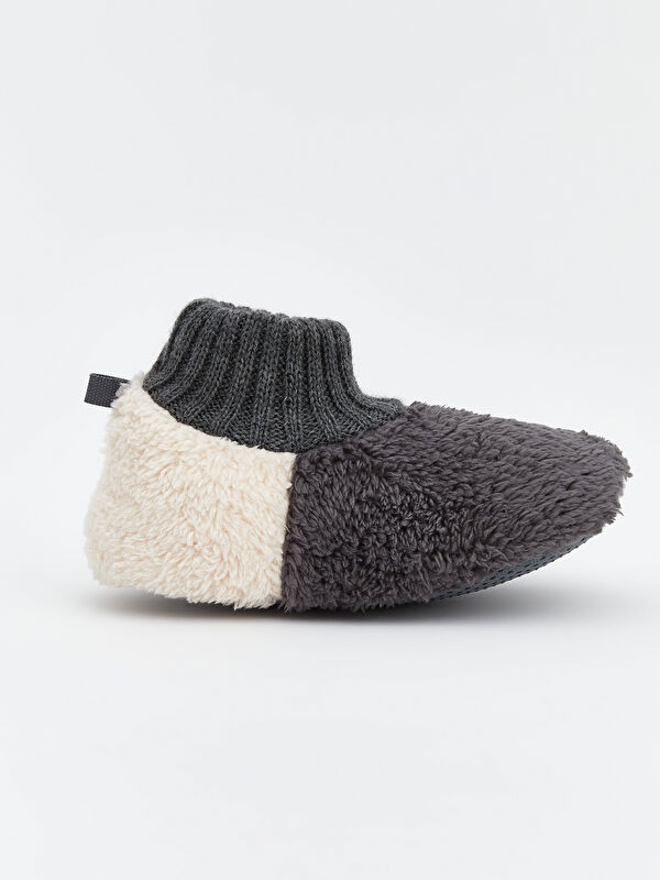 Çoraplı Erkek Bebek Ev Ayakkabısı - Görsel 3