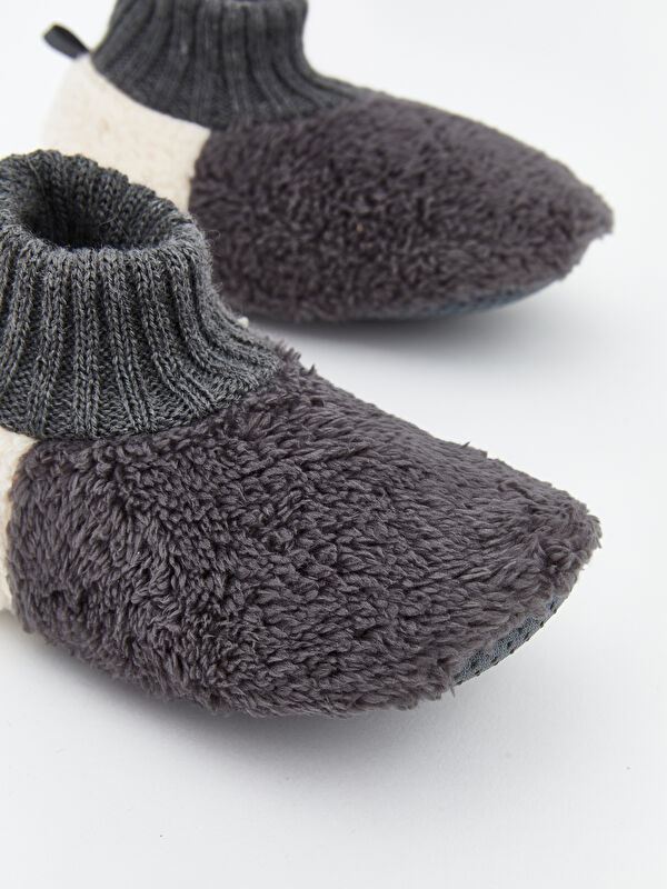 Çoraplı Erkek Bebek Ev Ayakkabısı - Görsel 4