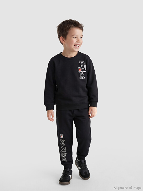 LCW Kids Beşiktaş Baskılı Erkek Çocuk Sweatshirt ve Eşofman Altı