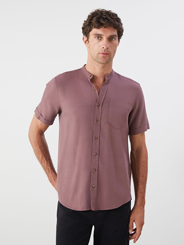 LCWAIKIKI Classic Regular Fit Hakim Yaka Kısa Kollu Erkek Gömlek