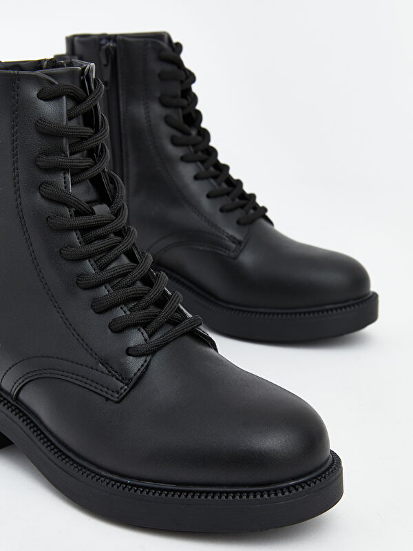 Deri Görünümlü Bağcıklı Kadın Bot - Görsel 4