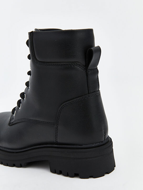 Deri Görünümlü Kadın Bot - Görsel 6