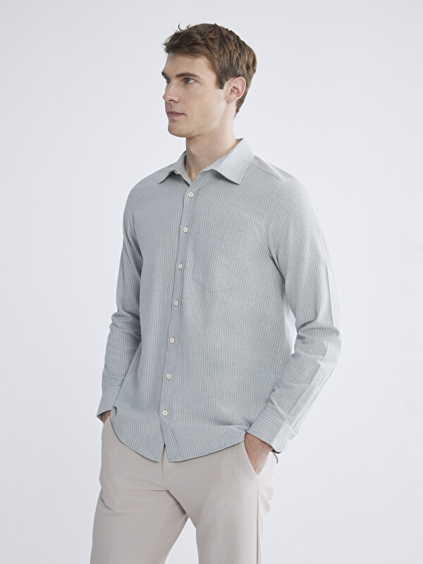 LCWAIKIKI Classic Regular Fit Uzun Kollu Çizgili Poplin Erkek Gömlek