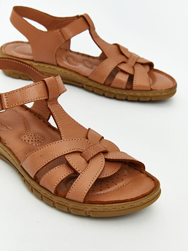 Deri Görünümlü Kadın Sandalet - Görsel 4