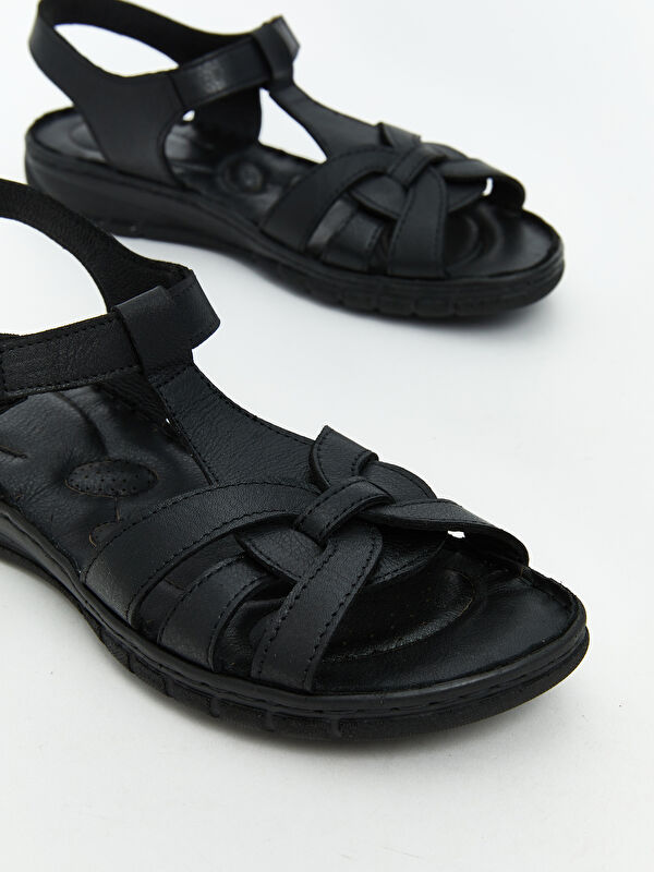 Deri Görünümlü Kadın Sandalet - Görsel 4