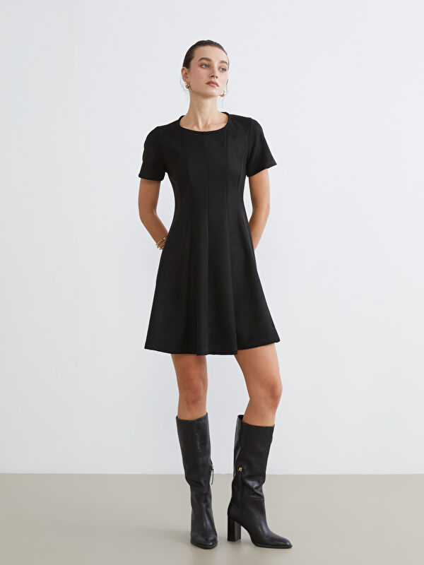 LCW Comfort Bisiklet Yaka Süet Mini Elbise
