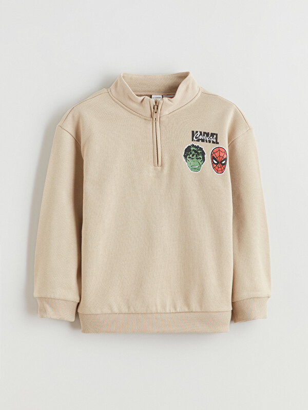 LCW Kids Dik Yaka Marvel Baskılı Erkek Çocuk Sweatshirt