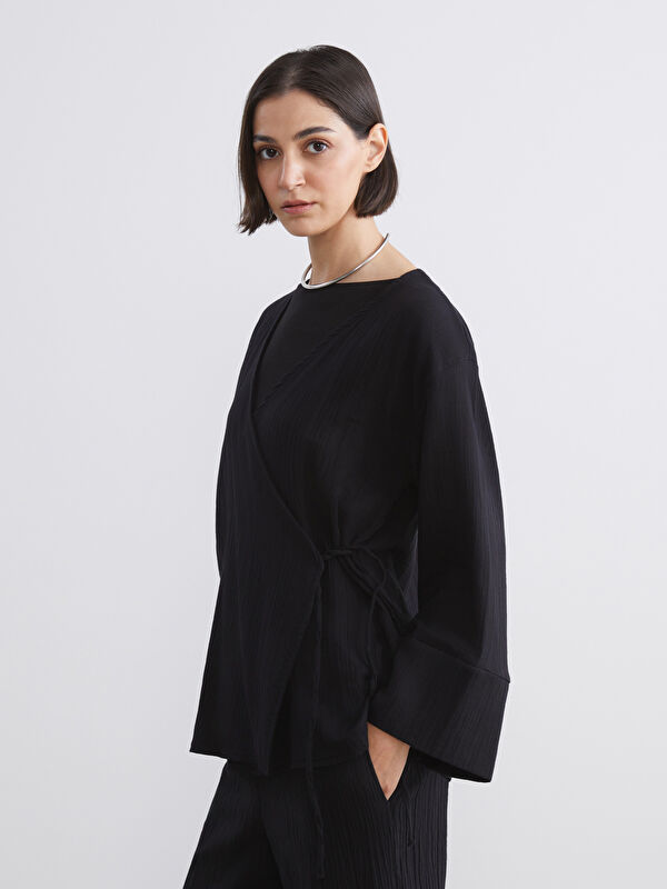 LCW Vision Kruvaze Yaka Dokulu Kadın Kimono