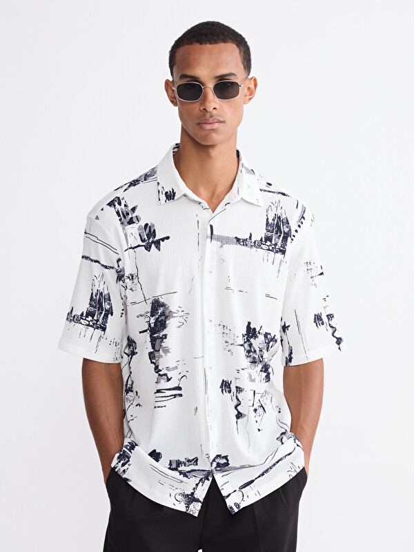 LCW Vision Regular Fit Kısa Kollu Desenli Erkek Gömlek