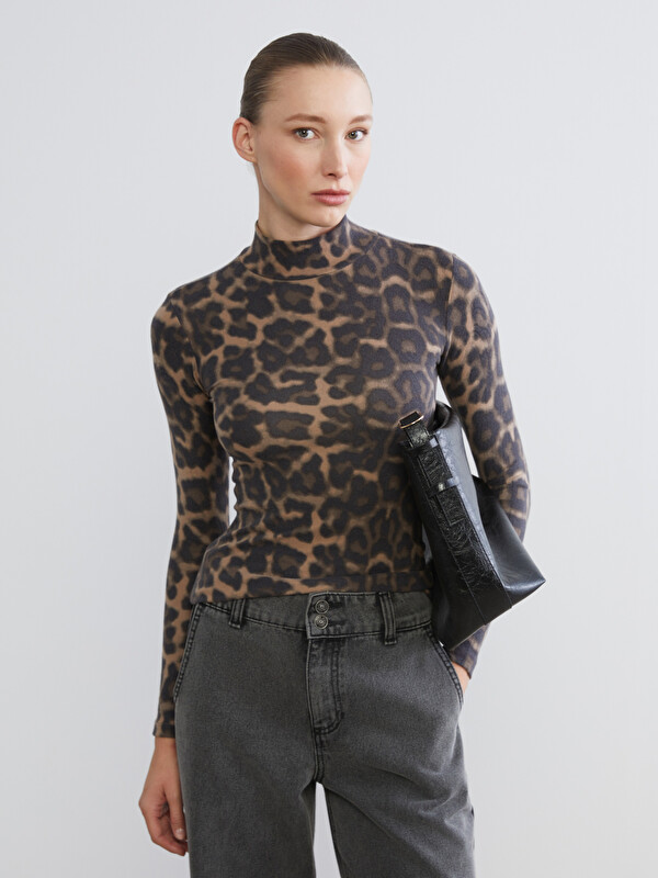 LCW EVERYDAY Dik Yaka Leopar Desenli Kadın Body