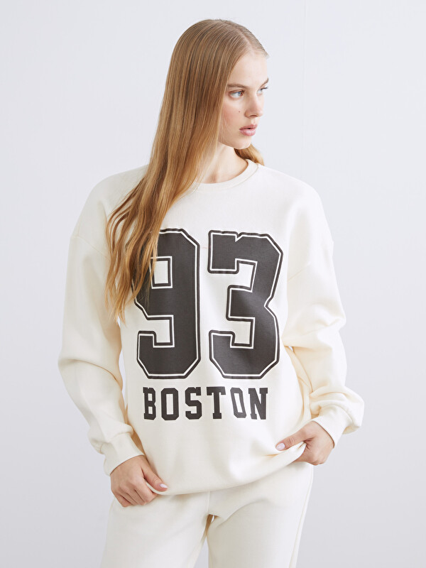 XSIDE Boston Baskılı Oversize Kadın Kalın Sweatshirt