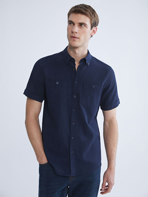 LCWAIKIKI Classic Regular Fit Kısa Kollu Erkek Dokulu Gömlek