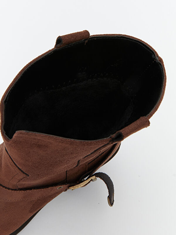 Deri Görünümlü Kadın Bot - Görsel 7