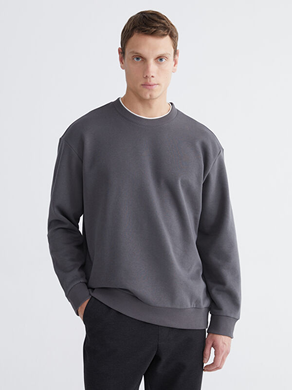 LCW Vision Bisiklet Yaka Erkek Kalın Sweatshirt