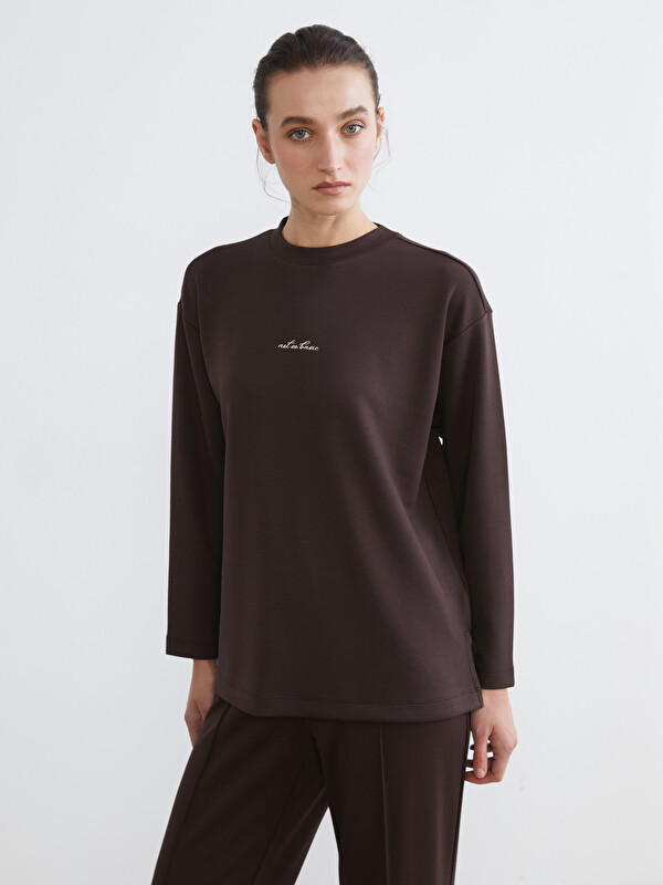 LCW Comfort Bisiklet Yaka Nakışlı Kadın Sweatshirt