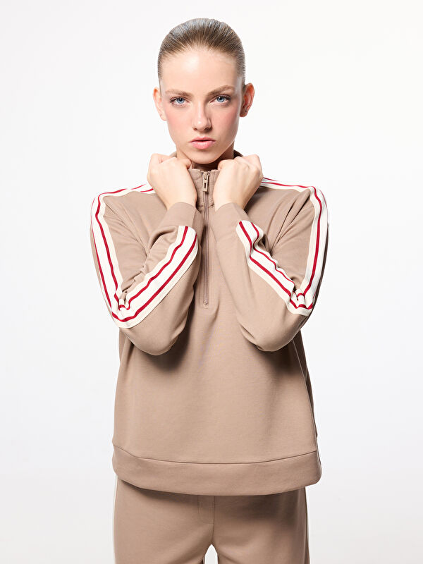 LCW EVERYDAY Dik Yaka Şerit Detaylı Kadın Fermuarlı Sweatshirt