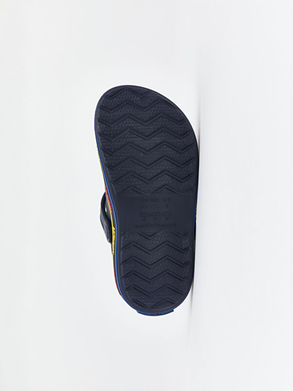 FC Barcelona Baskılı Erkek Çocuk Plaj Sandaleti - Görsel 5