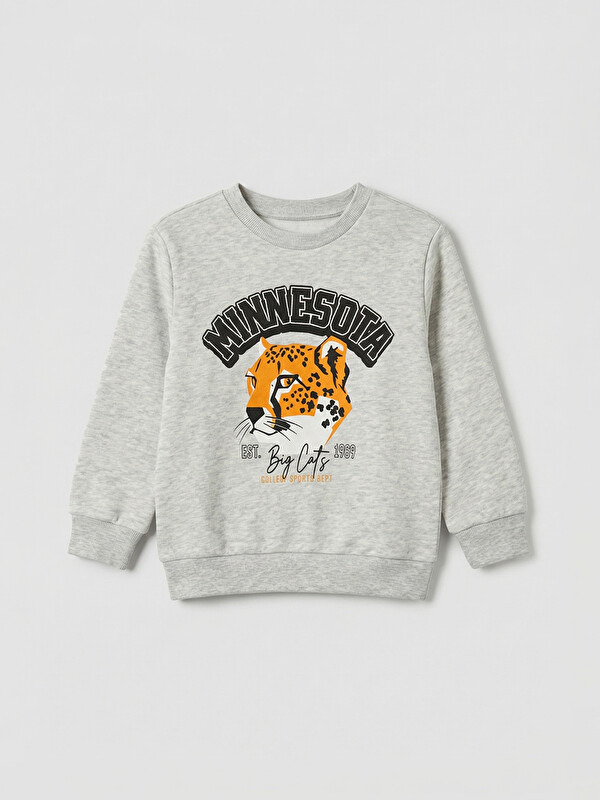 LCW baby Minnesota Print Baby Boy Sweatshirt