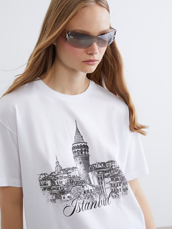XSIDE İstanbul Baskılı Oversize Kadın Tişört
