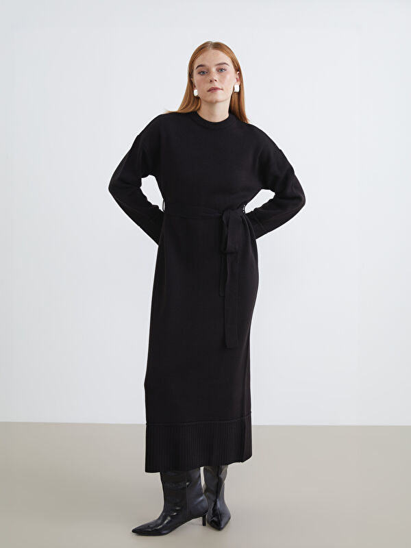 LCW Modest Bisiklet Yaka Kuşaklı Triko Elbise