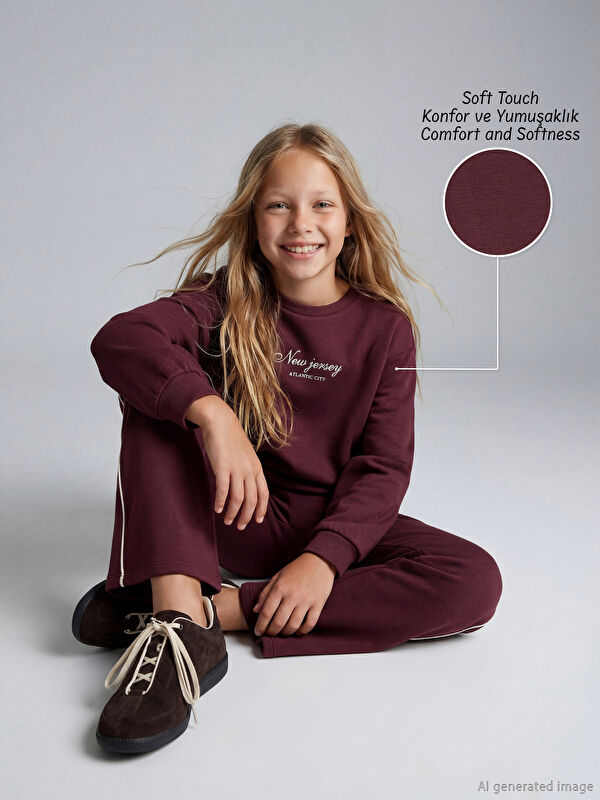 LCW Kids Bisiklet Yaka Kız Çocuk Soft Touch Sweatshirt ve Eşofman Altı