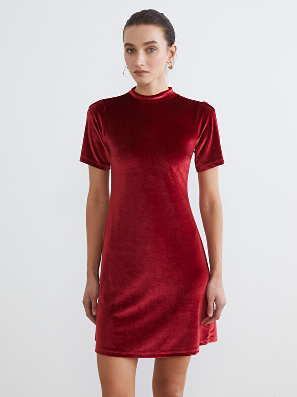 LCW Comfort Dik Yaka A Kesim Kadife Mini Elbise