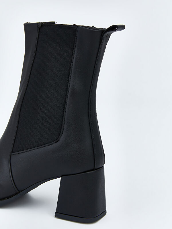 Deri Görünümlü Topuklu Kadın Bot - Görsel 5