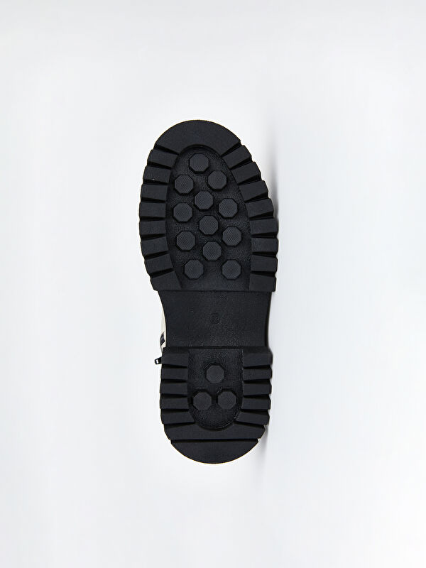 Deri Görünümlü Kız Çocuk Bot - Görsel 5