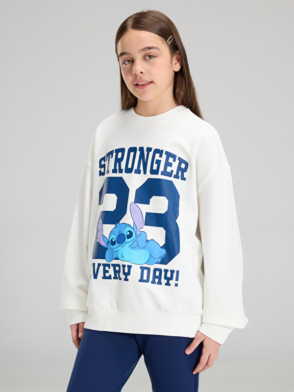 LCW Kids Stitch Baskılı Kız Çocuk Soft Touch Sweatshirt