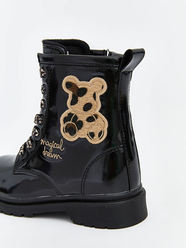 Deri Görünümlü Kız Bebek Bot - Görsel 7