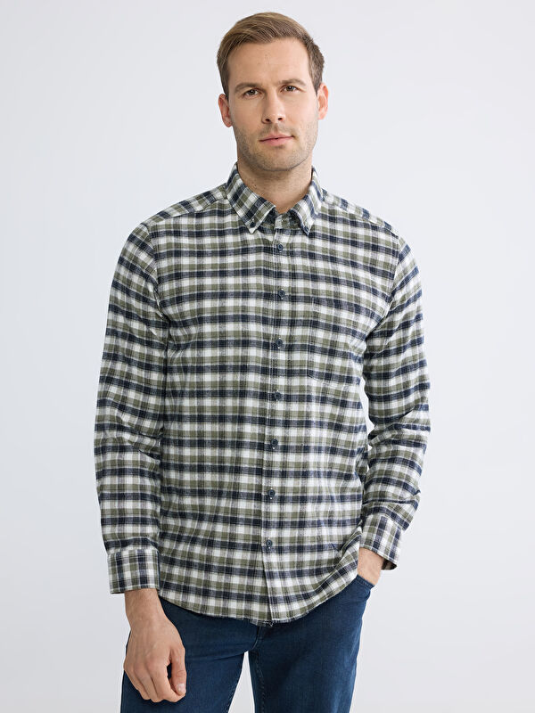 LCWAIKIKI Classic Regular Fit Ekose Gabardin Erkek Gömlek