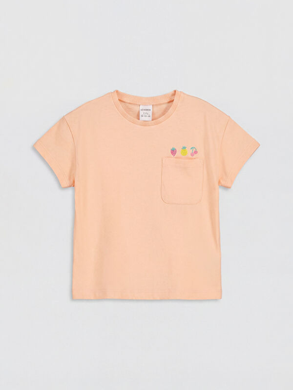 LCW Kids Bisiklet Yaka Nakışlı Kız Çocuk Tişört