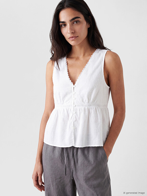 LCW Vision V Yaka Dantel Detaylı Peplum Bluz