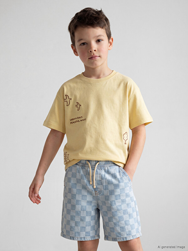 LCW Kids Bisiklet Yaka Baskılı Erkek Çocuk Tişört