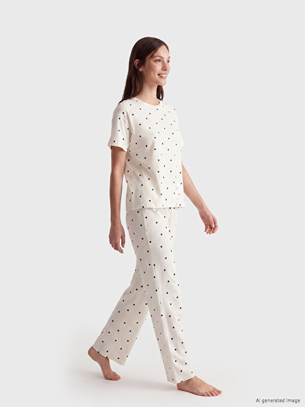 LCW DREAM Bisiklet Yaka Puantiyeli Kadın Pijama Takımı