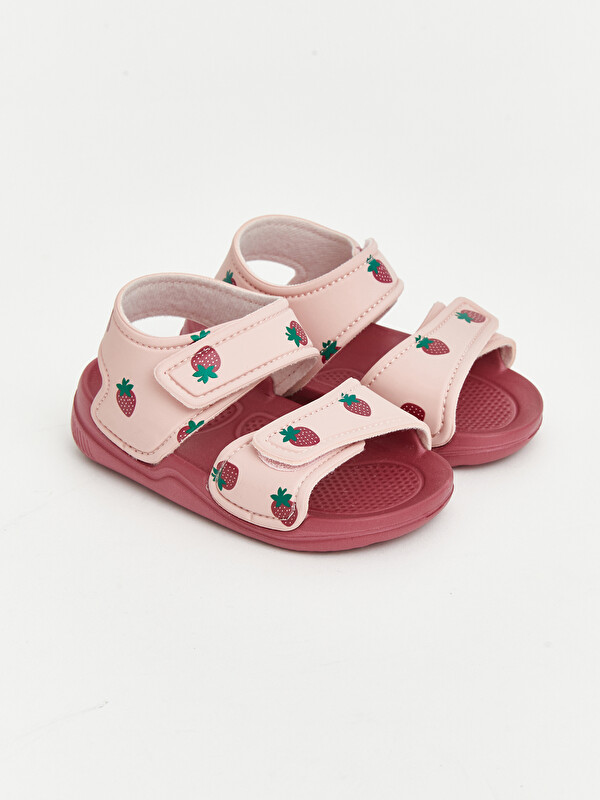 LCW STEPS Çilek Desenli Kız Çocuk Sandalet