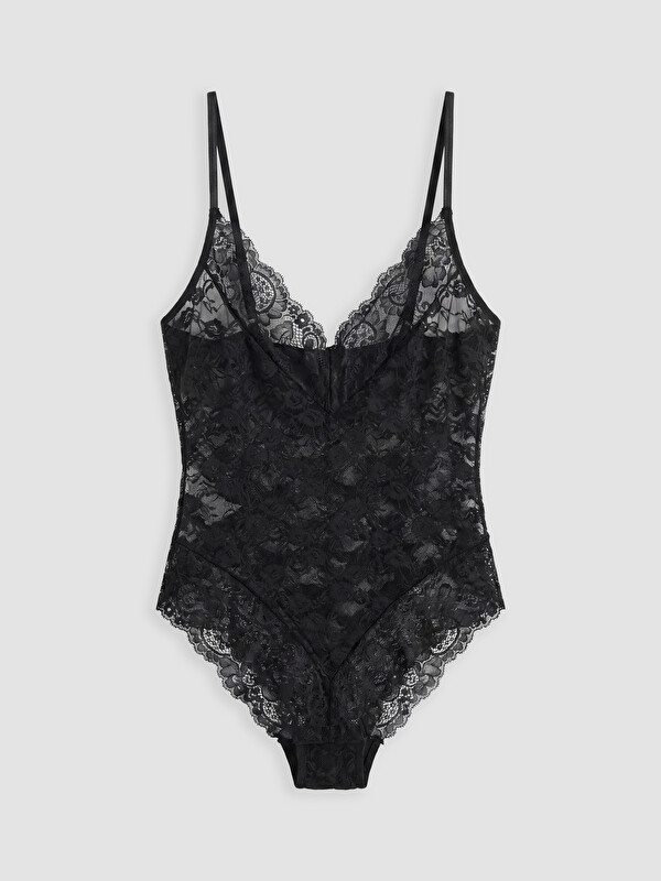 LCW DREAM İp Askılı Dantelli Fantezi Çıtçıtlı Body