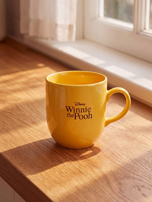 LCW HOME Winnie the Pooh Baskılı Seramik Kupa 365 ml