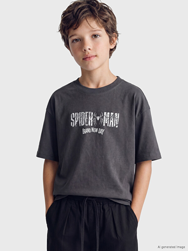 LCW Kids Spider-Man Printed Boys' T-Shirt