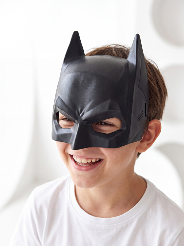 LCW JOY Batman Figür Maske