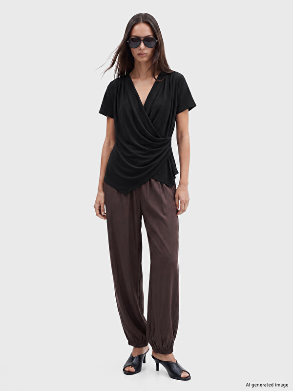 LCWAIKIKI Classic Beli Lastikli Kadın Jogger Pantolon