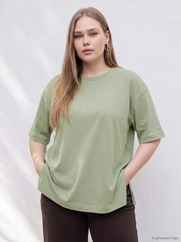 LCWAIKIKI Curve Plus Size 100% Cotton Women's T-Shirt