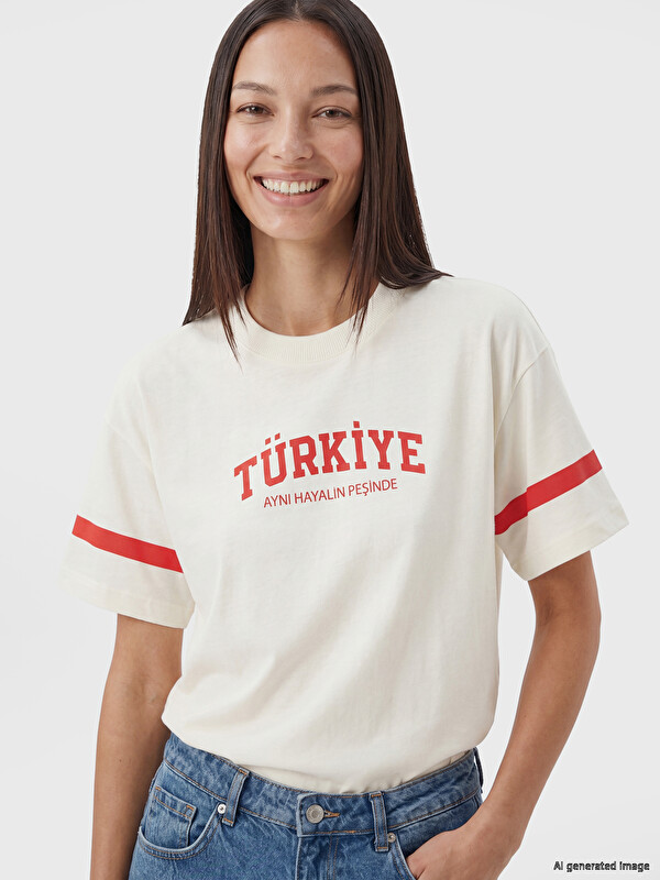 LCW Comfort Crew Neck Turkey Printed Women's T-Shirt