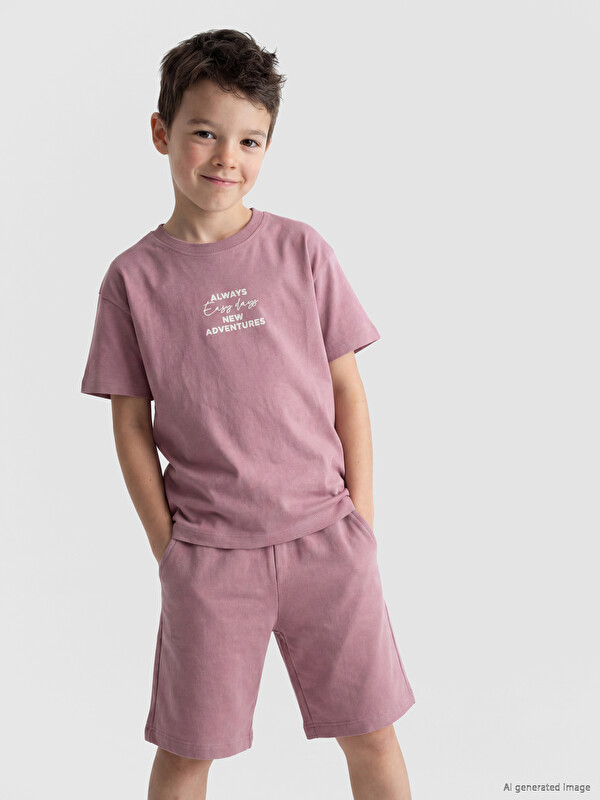 LCW Kids Slogan Baskılı Erkek Çocuk Tişört