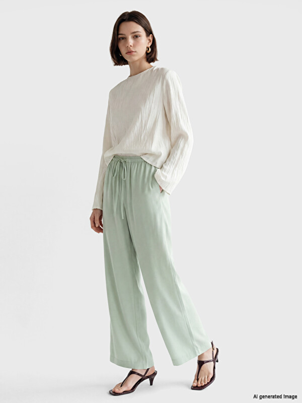 LCW Modest Beli Lastikli Geniş Paça Kadın Pantolon
