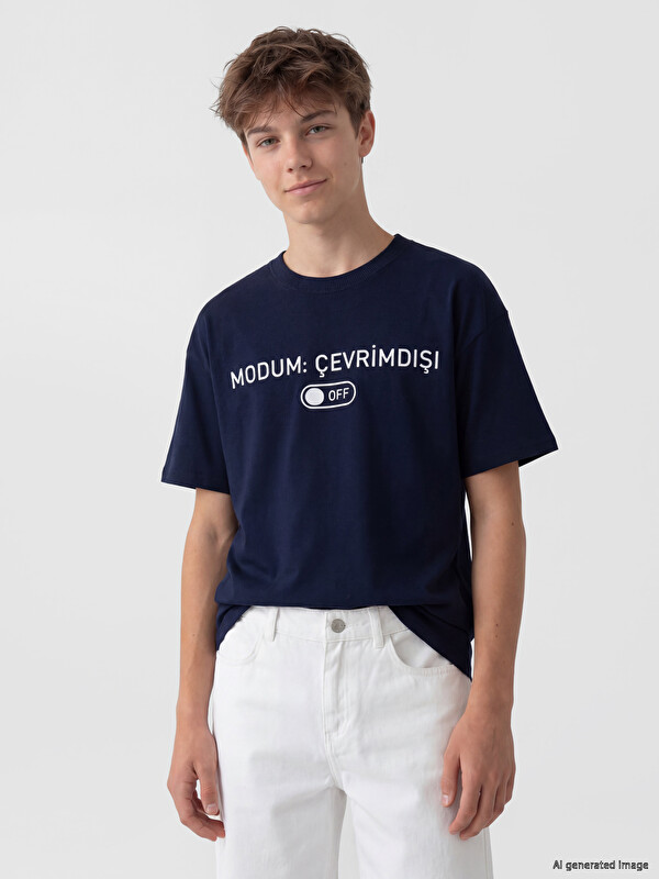 LCW Kids Crew Neck Slogan Printed Boys' T-Shirt